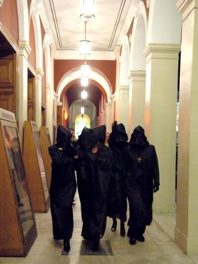 Μαύρα ντόμινο καθ’ οδόν για τα Μπουρμπού...