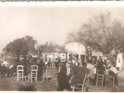 Δεκαετία του ΄50, το καλοκαιρινό μαγαζί ...