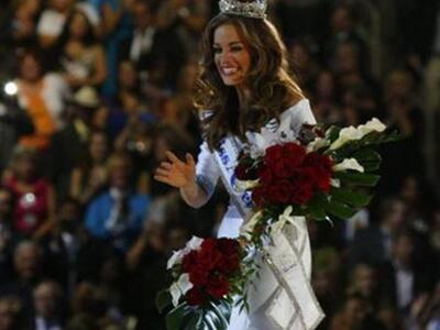 Η νέα Μις Αμερική είναι ελληνικής καταγω...