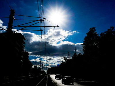 Καιρός: «Ανοιξιάτικο» σκηνικό και σήμερα...