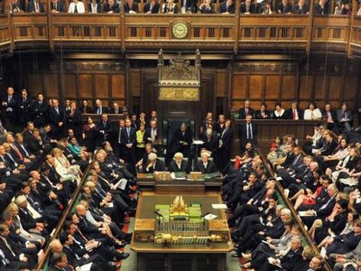 Βρετανία: Βουλευτής παραπέμπεται σε δίκη...