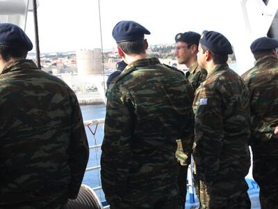 Ζητούν από τους φαντάρους να επιστρέψουν...