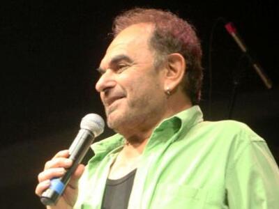 Πώς αποχαιρετούν τον Μπουλά οι θαυμαστές...