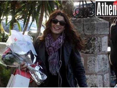 Πόπη Τσαπανίδου: Στην Κηφισιά για ψώνια ...