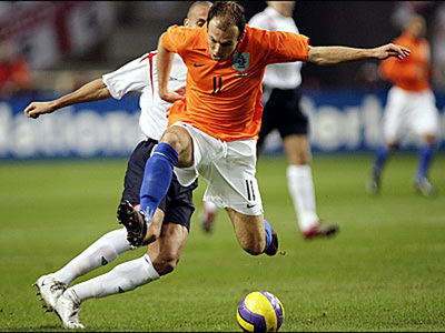 Ουρουγουάη - Ολλανδία για μια θέση στον τελικό