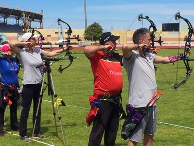 Έξι μετάλλια για τους τοξοβόλους του Ερμ...