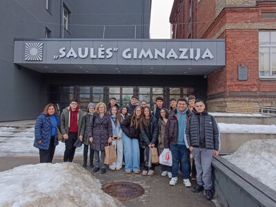 Πρότυπο Λύκειο Πατρών: Εκπαιδευτικό ταξί...