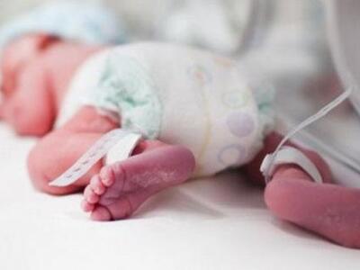 Αναζητούσε νταντά για το παιδί του και ξ...