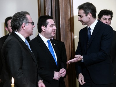 Η κυβέρνηση επανίδρυσε το υπουργείο Μετα...