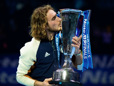  Βήμα-βήμα η διαδρομή του Στέφανου Τσιτσ...