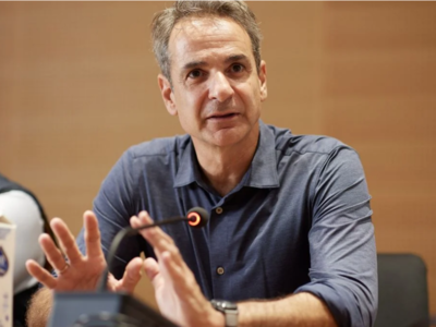 Μητσοτάκης από Βόλο: Λίγη υπομονή, θα φέ...