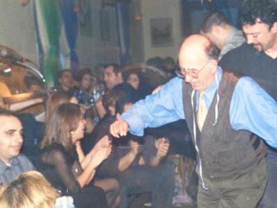 Σάββατο Μαρτίου 2001, διατελών εν ευθυμί...