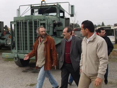 Βασίλης Χατζηλάμπρου: Συνεχίζουν την κατ...