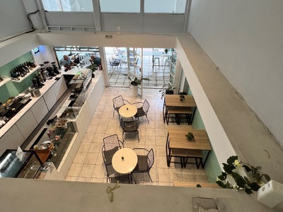 Πωλείται καφετέρια στην Αγίας Σοφίας στην Πάτρα