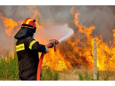 Αντιπαράθεση κυβέρνησης και αξιωματικής ...