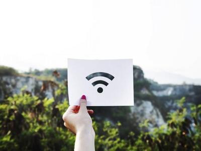 Δωρεάν Wi -Fi σε χιλιάδες οικογένειες απ...