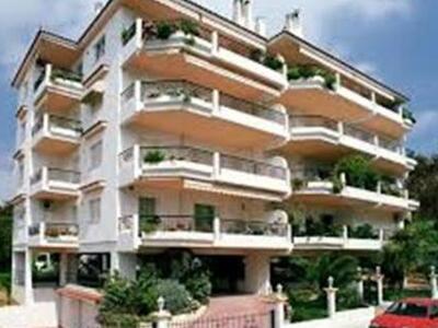 Τι αλλάζει στον κανονισμό των πολυκατοικ...