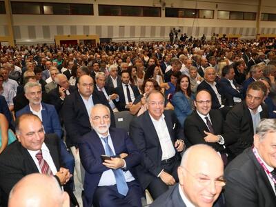 Στην ομιλία του Πρωθυπουργού στα εγκαίνι...