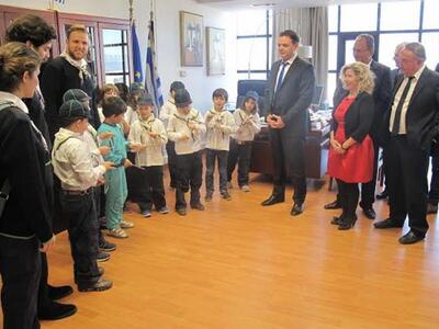 Πάτρα: Είπαν τα κάλαντα στην Αποκεντρωμέ...