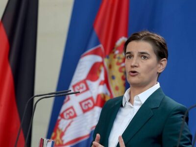 Νέα κυβέρνηση στη Σερβία υπό την Μπρνάμπ...