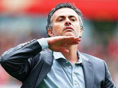 «Μουρίνιο, ο γ... άρχοντας των μίντια»!