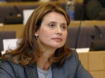 Με την Κατερίνα Μπατζελή συναντώνται τα ...