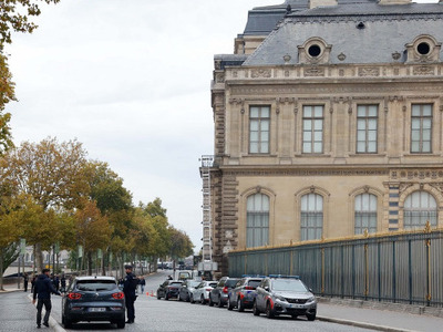 Μουσείο Λούβρου: «Το βέβαιο είναι ότι απ...