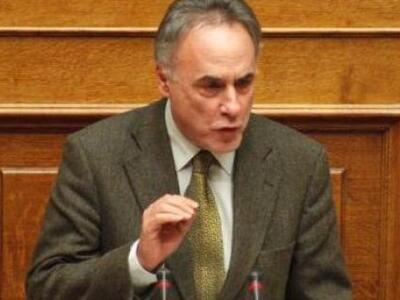 Θέση στην Κυβέρνηση για τον Νίκο Τσούκαλ...