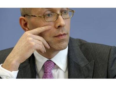 Άσμουσεν: «Η Ελλάδα πρέπει να κάνει περισσότερα»