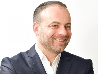 Ασταθώς, άτολμα, όπισθεν, πάμε και όπου βγει!  