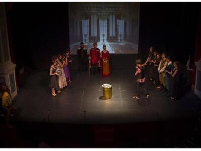 Πάτρα: Η "Αλεπού και ο σκαντζόχοιρο...