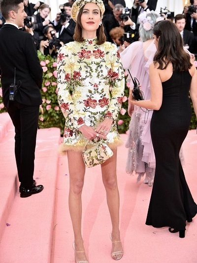 ΑΛΕΞΑ ΤΣΑΝΓΚ ΜΕ ALEXA CHUNG