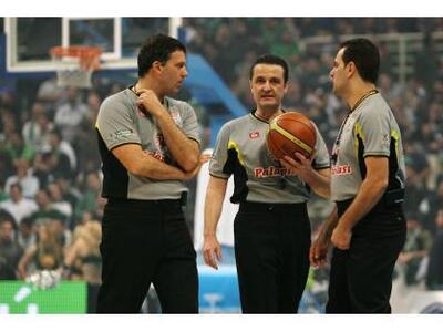 Ορίστηκαν οι διαιτητές των ημιτελικών το...