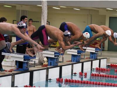 Κολύμβηση: Ένα πανελλήνιο ρεκόρ και πέντ...