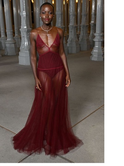 Λουπίτα Νιόγκο με Gucci 