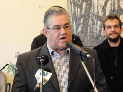 Κουτσούμπας: Το ΚΚΕ είναι το μόνο σίγουρ...