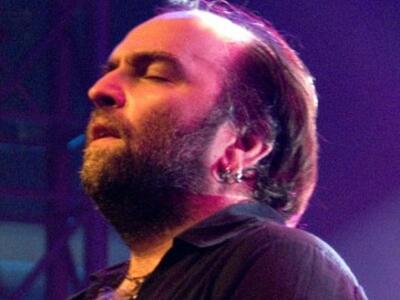 Ο Μπάμπης Στόκας στην "Ακτή Δυμαίων"