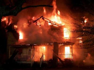 Hλεία: Πυρκαγιά σε διώροφο κτίριο στην Αρήνη