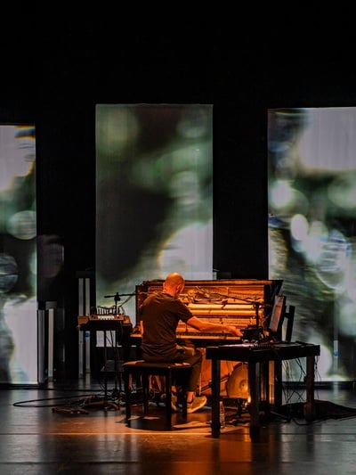 "Welcome to Up 2025": Το Expanded Piano II του Σταύρου Γασπαράτου για πρώτη φορά στην Πάτρα | Molonoti News