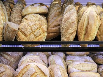 Έρχεται αύξηση στο ψωμί: Έως 15 λεπτά η φρατζόλα