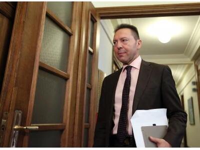 Αισιόδοξος ο Στουρνάρας μετά τη Μέρκελ