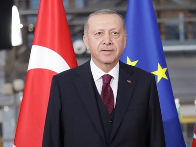 Ο Ερντογάν κόβει το νερό στα εδάφη των Κ...