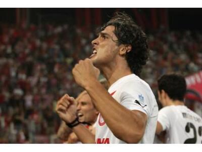 Τον Μοντέστο θέλει η Μπαστιά, τον Μανωλά η Σάλκε