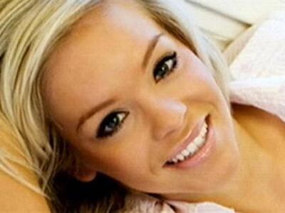 Δείτε πώς είναι σήμερα η παρουσιάστρια π...