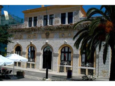 "Ποντικοί" μπήκαν τη νύχτα στο...