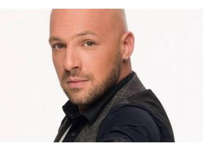 Καταγγελία ότι χθες ο Ν. Μουτσινάς έβαλε...