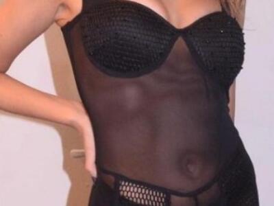 ΔΕΙΤΕ την Αντωνέλλα που έκλεψε την παράσ...