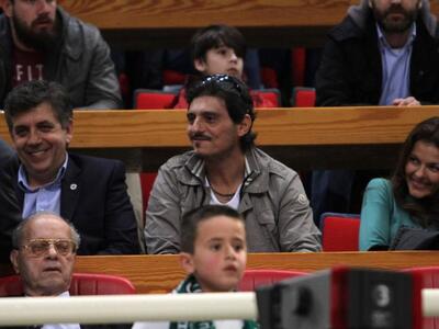 Μπάσκετ: Απαγόρευση εισόδου στα γήπεδα γ...