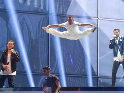 «Rise Up» τραγούδησαν οι Freaky Fortune ...