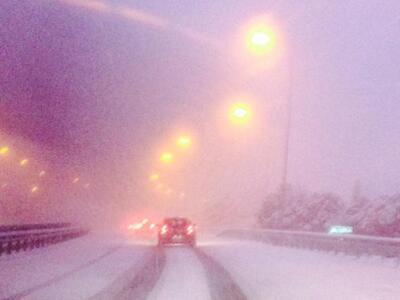 Σφοδρές χιονοπτώσεις σαρώνουν τις νότιες...